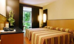 ���� ����� Atenas 4*