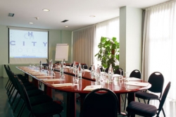 ���� ����� Atenea Aparthotel 4*
