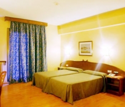 ���� ����� Gaudi 3*