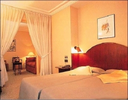 ���� ����� Rivoli Ramblas 4*