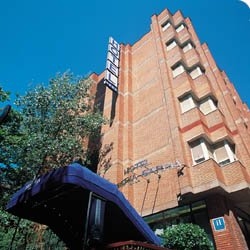 ���� ����� Sarria 4*