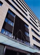 ���� ����� Universal 4*