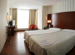 ���� ����� Zenit Borrell 4*