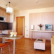 ���� ����� Reina Aparthotel 4*