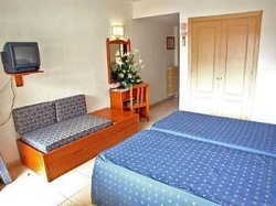 ���� ����� Benilux Park 3*