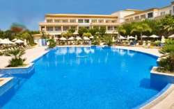 ���� ����� Barrosa Garden 4*