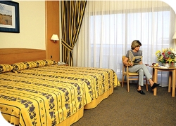 ���� ����� Best Triton 4*