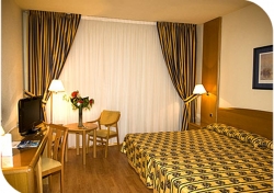 ���� ����� Best Triton 4*