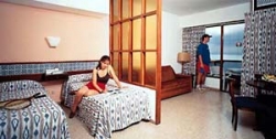 ���� ����� Aloha Playa Aparthotel 3*