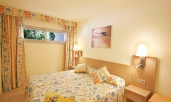���� ����� Pinos Park 4*