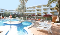 ���� ����� Playa de Muro 4*
