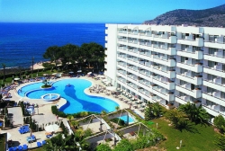 ���� ����� Camp de Mar Hotel 4*