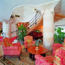 ���� ����� Hesperia Villamil 4*