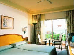 ���� ����� Riu Festival 4*