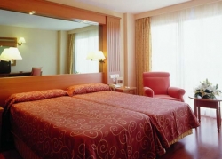 ���� ����� Tryp Bosque 3*