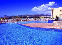 ���� ����� Sirenis Hotel Club Aura 4*
