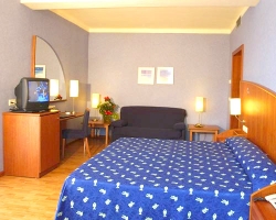���� ����� Delfin 4*