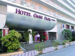 ���� ����� Oasis Park Lloret 4*