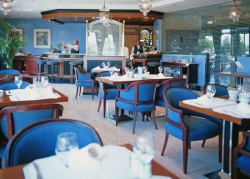 ���� ����� Melia Palas Atenea 4*