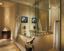   Four Seasons Hotel Los Angeles at Beverly Hills 5*