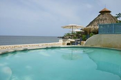 ���� ����� The Caves 5*