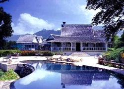 ���� ����� Strawberry Hill 4*
