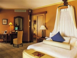 ���� ����� Dinarobin Hotel Golf & Spa  5*
