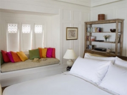 ���� ����� Naladhu Maldives 5*