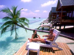 ���� ����� Meeru Island Resort 4*