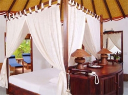 ���� ����� Vilu Reef Beach & Spa Resort  5*