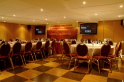 ���� ����� Oum Palace 4*