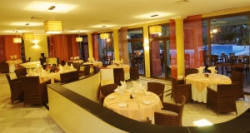 ���� ����� Kenzi Farah 5*