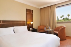���� ����� Kenzi Farah 5*