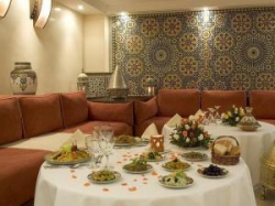 ���� ����� Golden Tulip Farah 5*