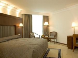 ���� ����� Golden Tulip Farah 5*