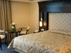 ���� ����� Golden Tulip Farah 5*