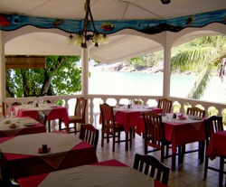 ���� ����� Anse Soleil Beachcomber 4*