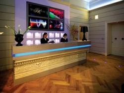 ���� ����� THE TOWN HOUSE GALLERIA 5*