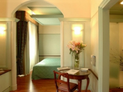 ���� ����� Antares Rubens 4*