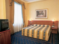���� ����� Lloyd 4*