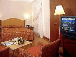 ���� ����� NH Machiavelli 4*