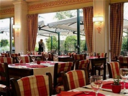 ���� ����� Crowne Plaza Hotel St Peter's 4*