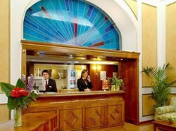 ���� ����� Oxford 4*