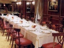���� ����� River Palace 4*