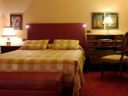 ���� ����� Accademia 3*
