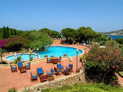 ���� ����� LE GINESTRE (PORTO CERVO) 4*