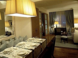 ���� ����� LUNGARNO SUITES 4*