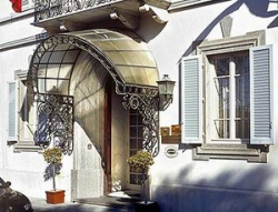 ���� ����� HOTEL PLAZA E DE RUSSIE 4*