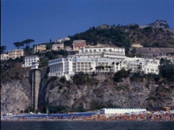 ���� ����� LLOYD`S BAIA HOTEL 4*