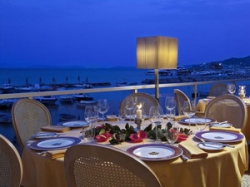 ���� ����� L`ALBERGO DELLA REGINA ISABELLA (LACCO AMENO) 5*